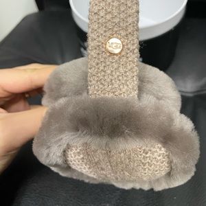 Ugg wired earmuffs NWT, gray